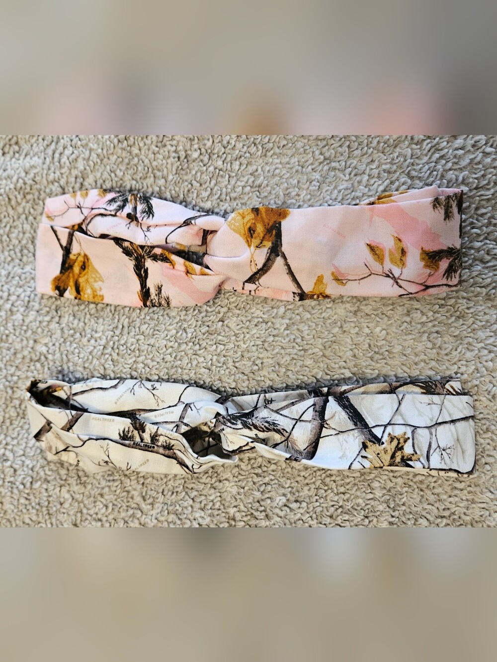 Realtree Pink and White Camouflage Floral Knot Headbands